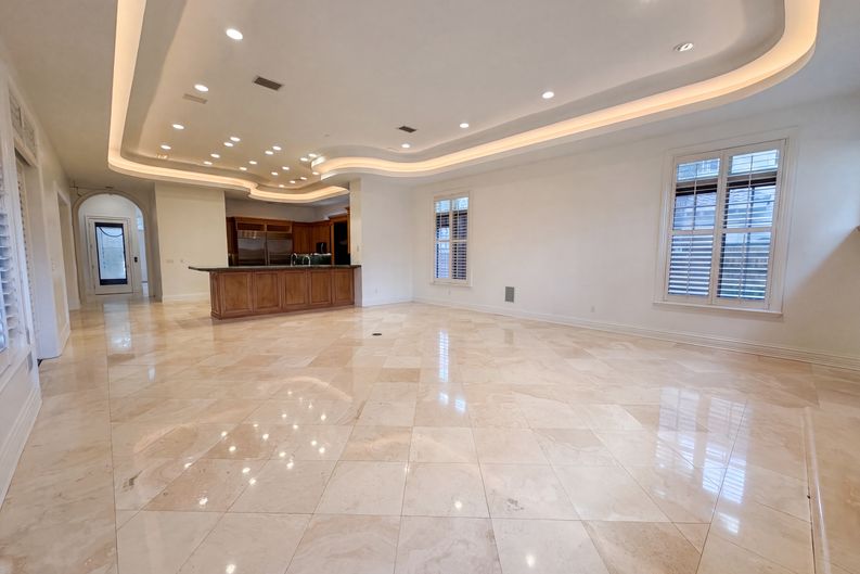 Photo 13 of 59 of 4407 W Dale Ave, Tampa, FL