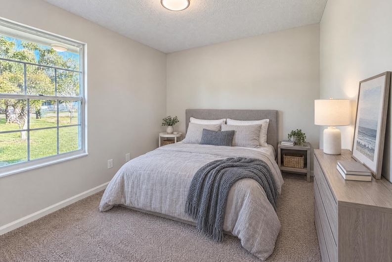 Photo 10 of 14 of 13632 Lanier Rd, Jacksonville, FL