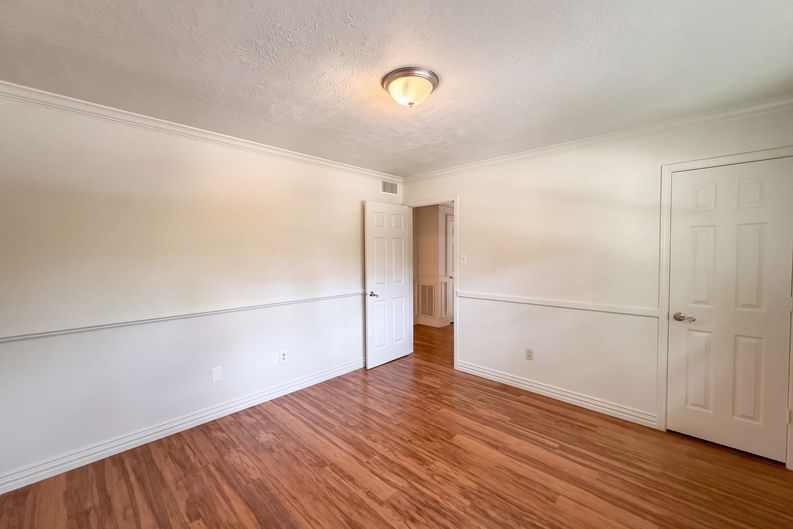 Photo 11 of 18 of 3147 Glade Springs Dr, Kingwood, TX