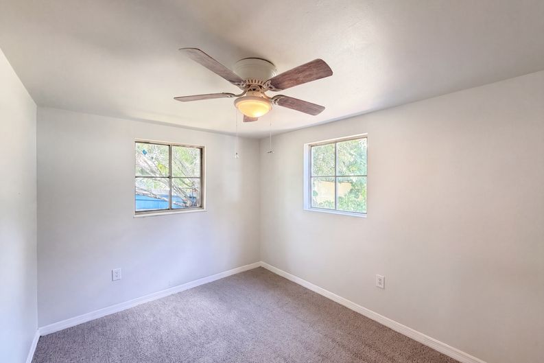 Photo 6 of 17 of 2213 Bouyer St, Lake Wales, FL