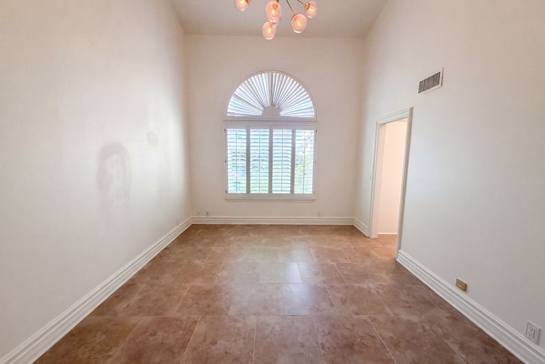 Photo 12 of 28 of 9153 E Palm Tree Dr, Scottsdale, AZ