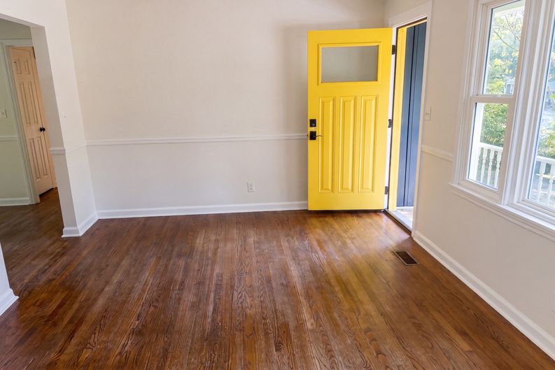 Photo 10 of 47 of 3703 Thrushwood Dr, Chattanooga, TN