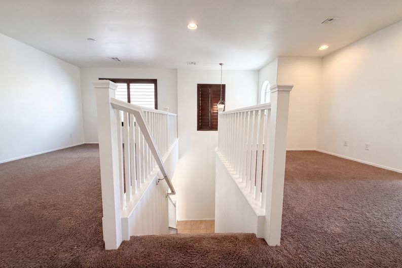 Photo 9 of 25 of 7478 Benlomond Ave, Las Vegas, NV