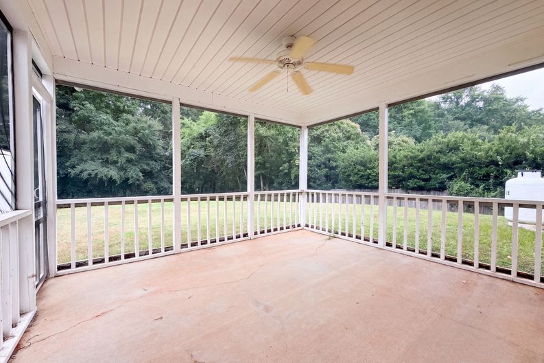 Photo 20 of 23 of 352 Collinsworth Dr, Clayton, NC