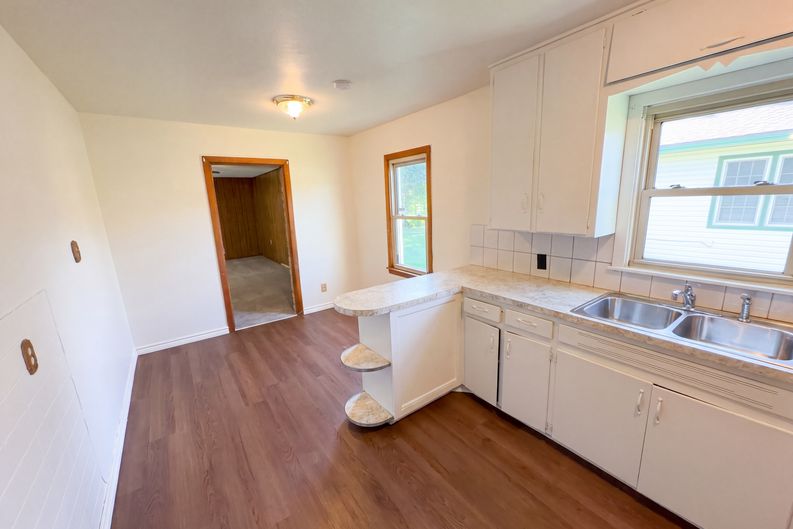 Photo 4 of 20 of 2606 NW 17th St, Lawton, OK