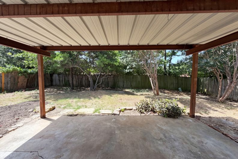 Photo 22 of 25 of 5608 Cherilee Ln, Haltom City, TX