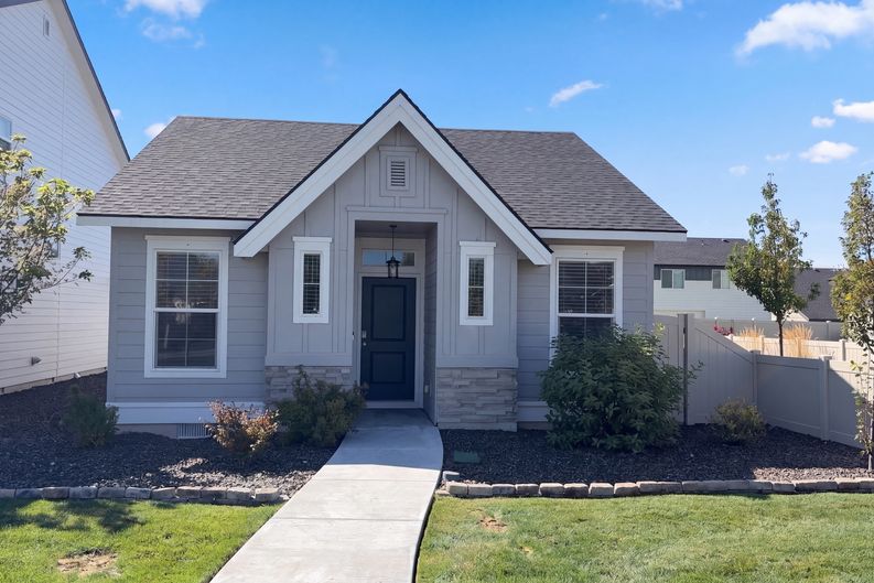 Photo 21 of 22 of 4998 W Thornapple Dr, Meridian, ID