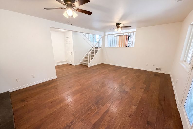 Photo 14 of 40 of 10330 E Weaver Pl, Englewood, CO