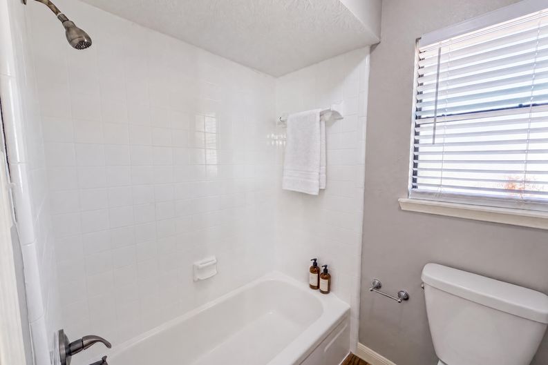 Photo 20 of 25 of 17810 Asphodel Ln, Spring, TX