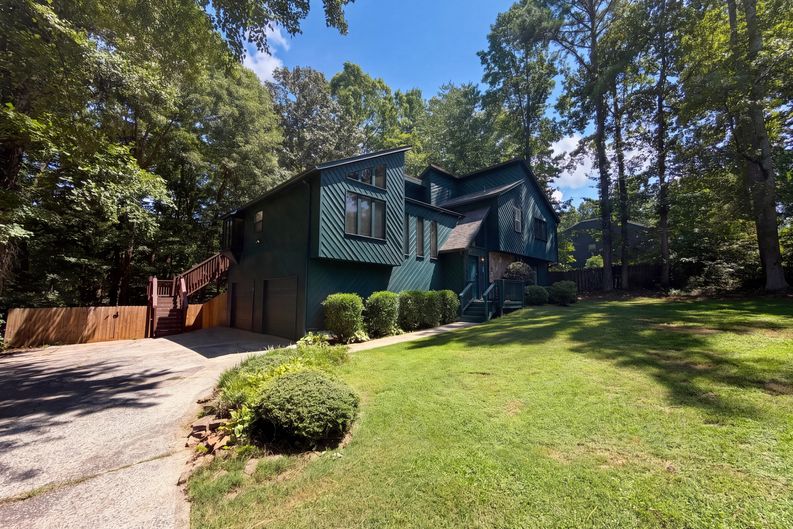 Photo 28 of 33 of 3409 Woodrun Trl, Marietta, GA