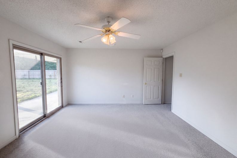 Photo 11 of 23 of 758 Meadow Ridge Rd, Walland, TN