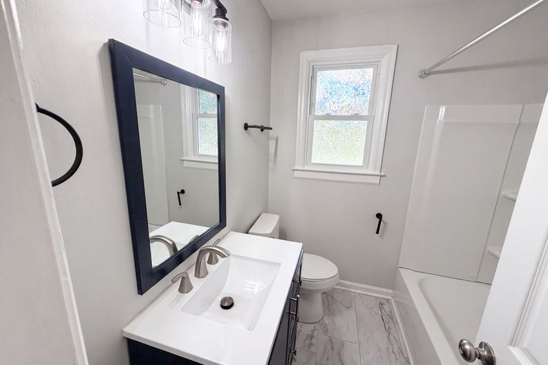 Photo 14 of 29 of 1710 Fairhaven Dr, Columbia, SC