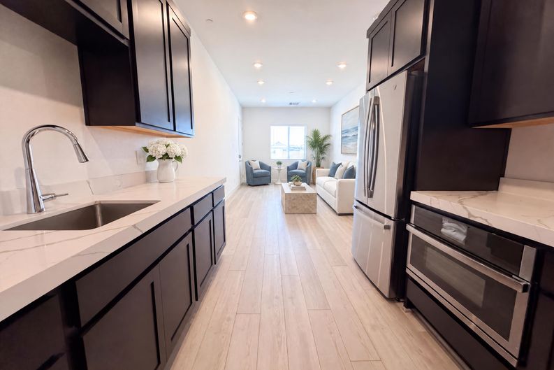 Photo 24 of 32 of 8289 Warbonnet Way, Las Vegas, NV