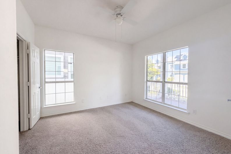 Photo 12 of 20 of 1232 Spanish Moss Dr, Savannah, TX