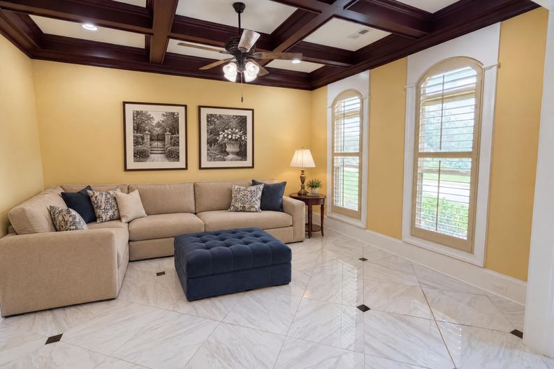 Photo 8 of 41 of 332 Warwick Pl, McDonough, GA