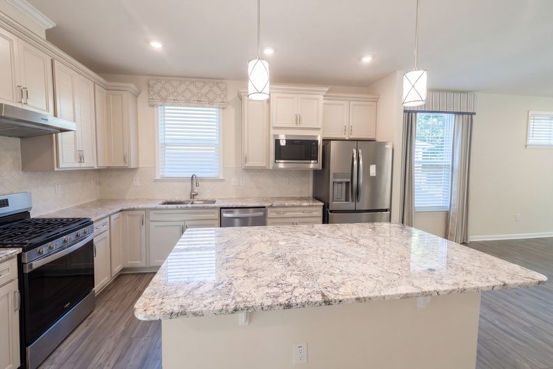 Photo 8 of 16 of 1308 Rose Gum Way, Fuquay Varina, NC