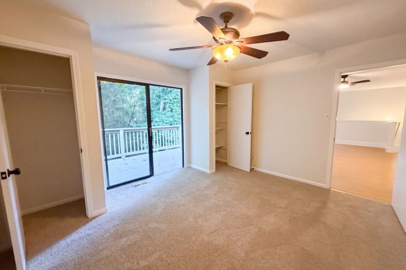 Photo 15 of 27 of 4043 Windward Dr, Tega Cay, SC