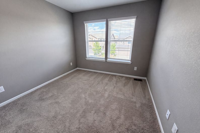 Photo 22 of 39 of 2450 Garganey Dr, Castle Rock, CO