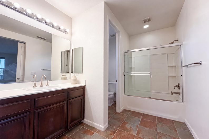 Photo 22 of 31 of 6107 Lonetree Blvd, Rocklin, CA