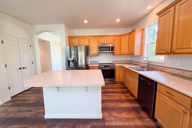 Photo 10 of 45 of 13399 W 84th Pl, Arvada, CO