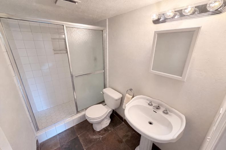 Photo 30 of 40 of 3962 Spalding Holw, Peachtree Corners, GA