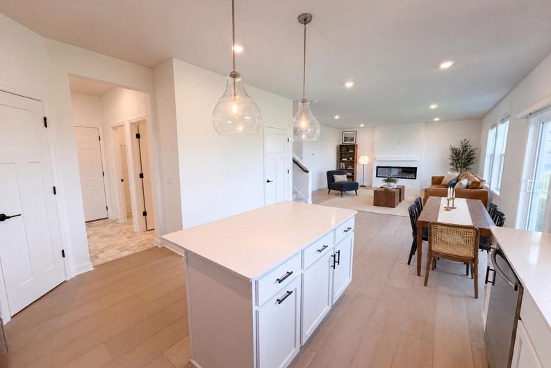 Photo 11 of 42 of 1577 Upper 141st St E, Rosemount, MN