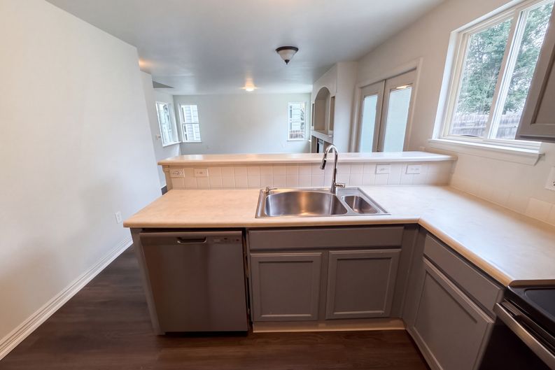 Photo 6 of 21 of 6670 Stagecoach Ave, Firestone, CO