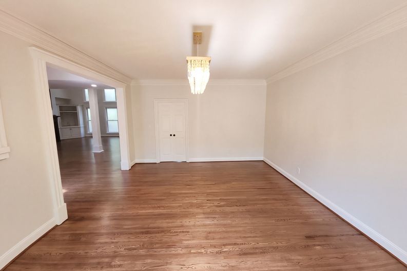 Photo 22 of 45 of 5064 Greystone Way, Hoover, AL