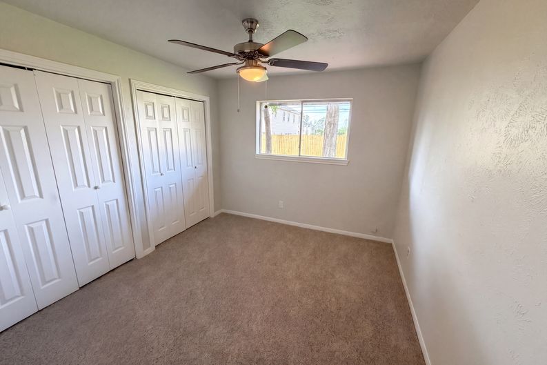 Photo 11 of 21 of 311 Fir Ridge Dr, Huffman, TX