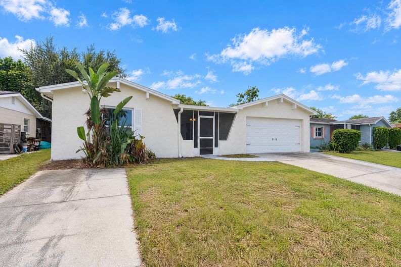 Photo 19 of 23 of 8402 Moulton Dr, Port Richey, FL