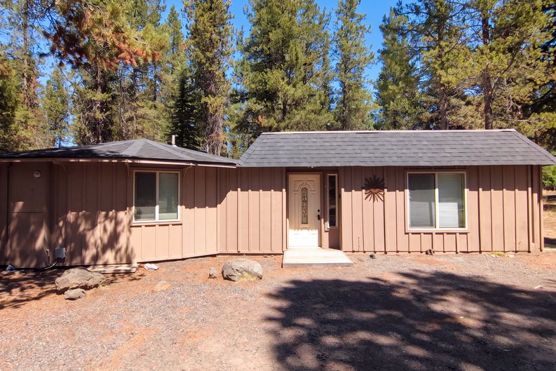 Photo 28 of 33 of 56992 Fawn Ln, Bend, OR