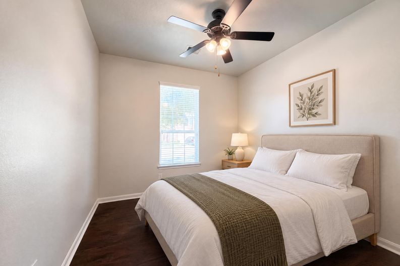 Photo 11 of 23 of 26339 Riley Glen Dr, Richmond, TX