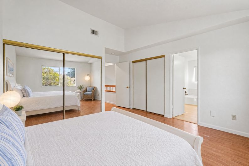 Photo 8 of 19 of 5272 Pebble Glen Dr, Concord, CA
