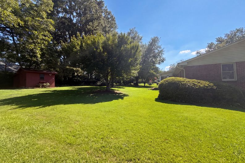 Photo 30 of 39 of 604 Meadowbrook Dr, Spartanburg, SC