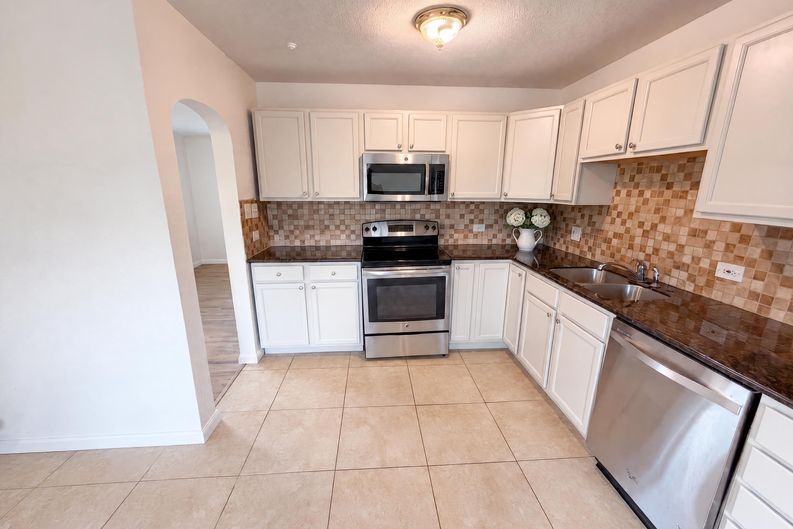 Photo 9 of 27 of 3570 Newport St, Denver, CO