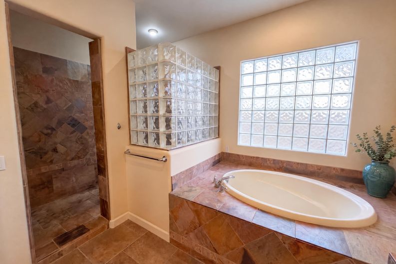 Photo 31 of 43 of 12435 W Red Hawk Dr, Peoria, AZ