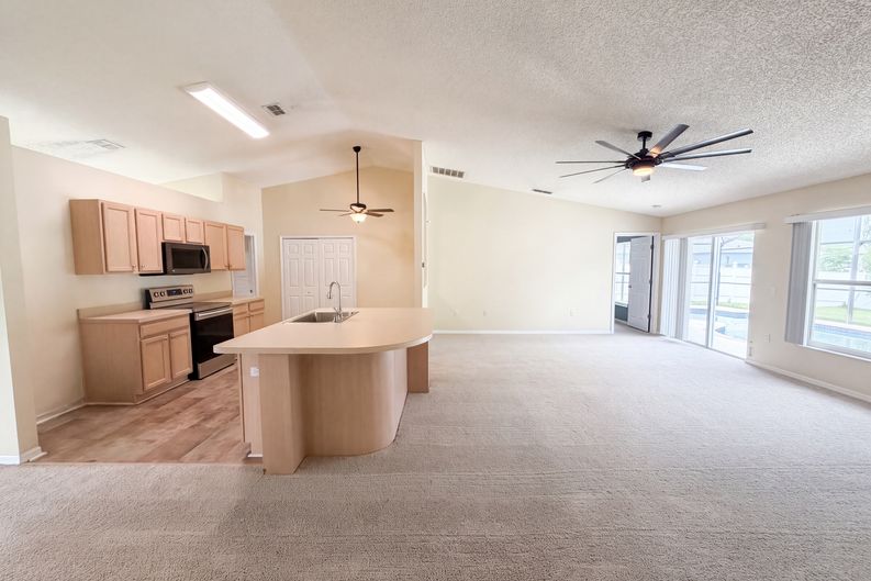 Photo 3 of 20 of 2366 Belen Dr, Deltona, FL