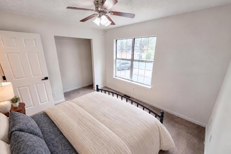 Photo 21 of 31 of 1079 Brittwood Pl, Norcross, GA