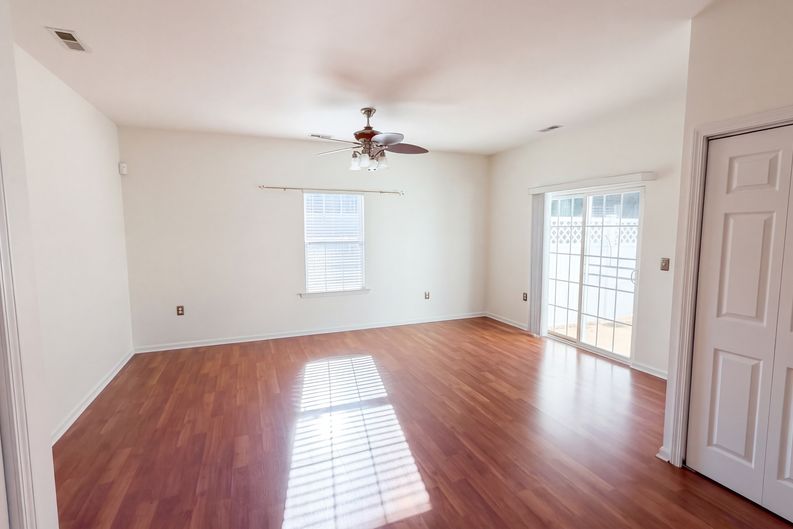 Photo 10 of 17 of 7175 Somerset Springs Dr, Charlotte, NC