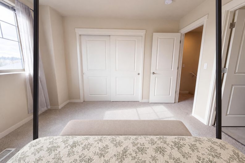 Photo 4 of 21 of 28428 SW Villebois Dr N, Wilsonville, OR