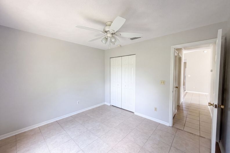 Photo 14 of 21 of 1870 SW Valencia Heights Ave, Dunnellon, FL