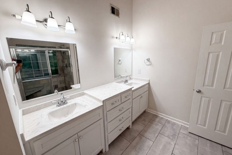 Photo 32 of 50 of 1800 Ivy Stone Ct, Buford, GA