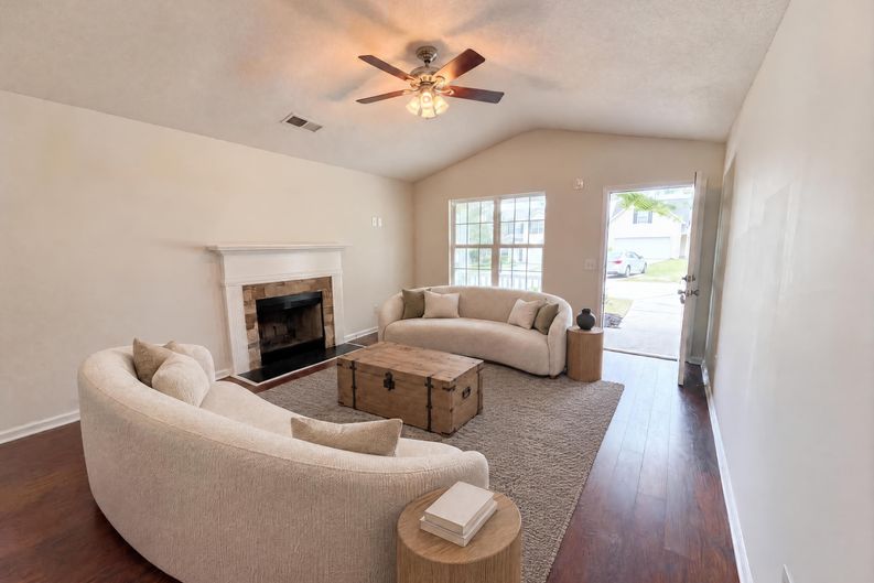 Photo 3 of 19 of 58 Crossvine Ct, Columbia, SC