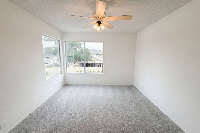 Photo 11 of 20 of 4058 W Chama Dr, Glendale, AZ
