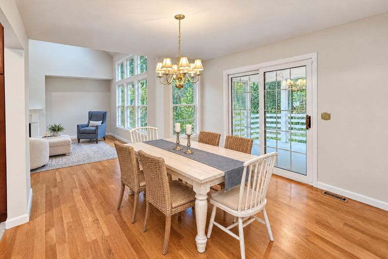 Photo 9 of 26 of 5 Gilmore Farm Rd, Westborough, MA