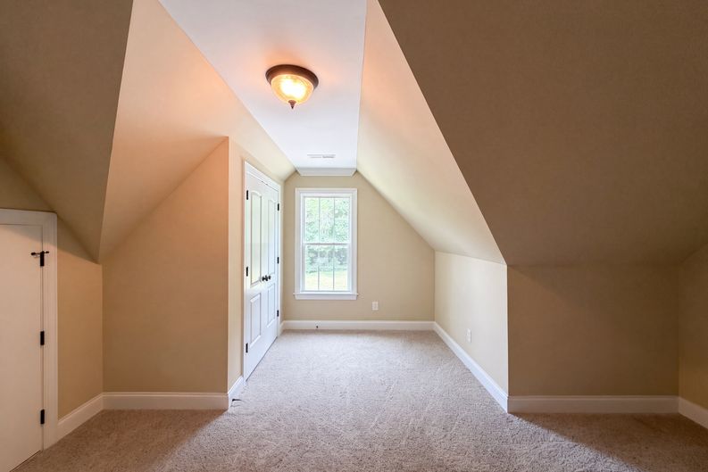 Photo 18 of 25 of 5474 Alamo Dr, Winston Salem, NC