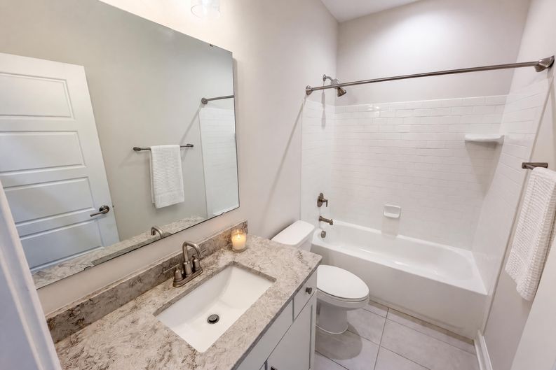 Photo 30 of 36 of 6109 Balham Ct, Charlotte, NC
