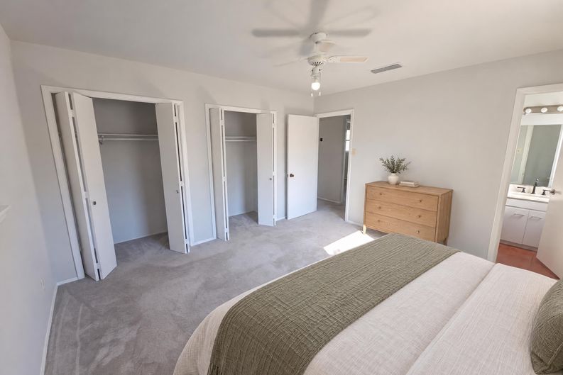 Photo 4 of 21 of 1817 Volga Dr, Corpus Christi, TX