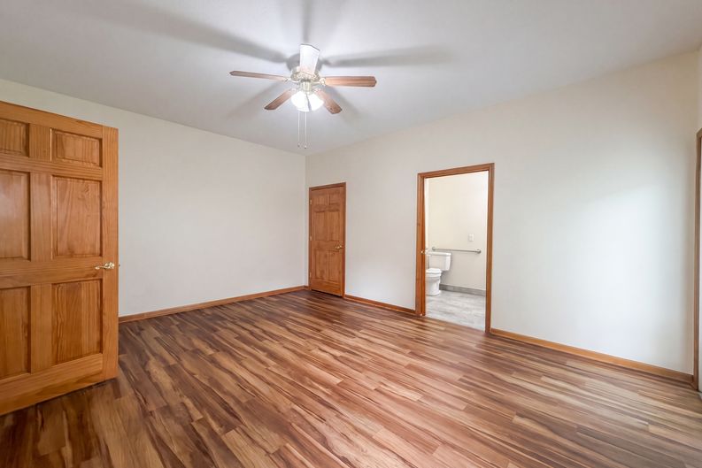 Photo 11 of 18 of 8331 Greely Ave, Kansas City, KS