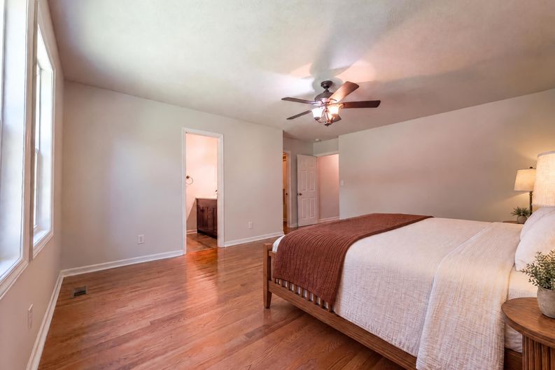 Photo 10 of 19 of 4060 Rosehill Rd, Fayetteville, NC